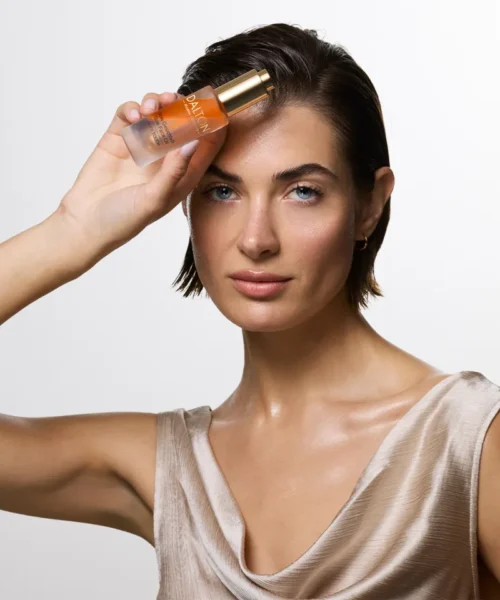 Ser ulei de fata bifazic antirid Dalton Universal Face Care, pentru luminozitate si stralucire, model