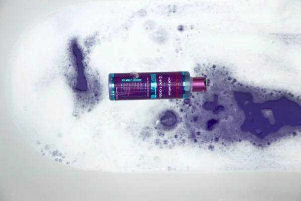 Șampon Mov Profesional pentru Păr Blond și Gri – Panorama Purple Shampoo 400 ml